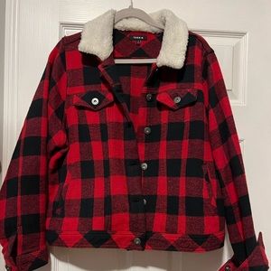 ❤️❤️ Torrid Buffalo Plaid Trucker Jacket ❤️❤️
